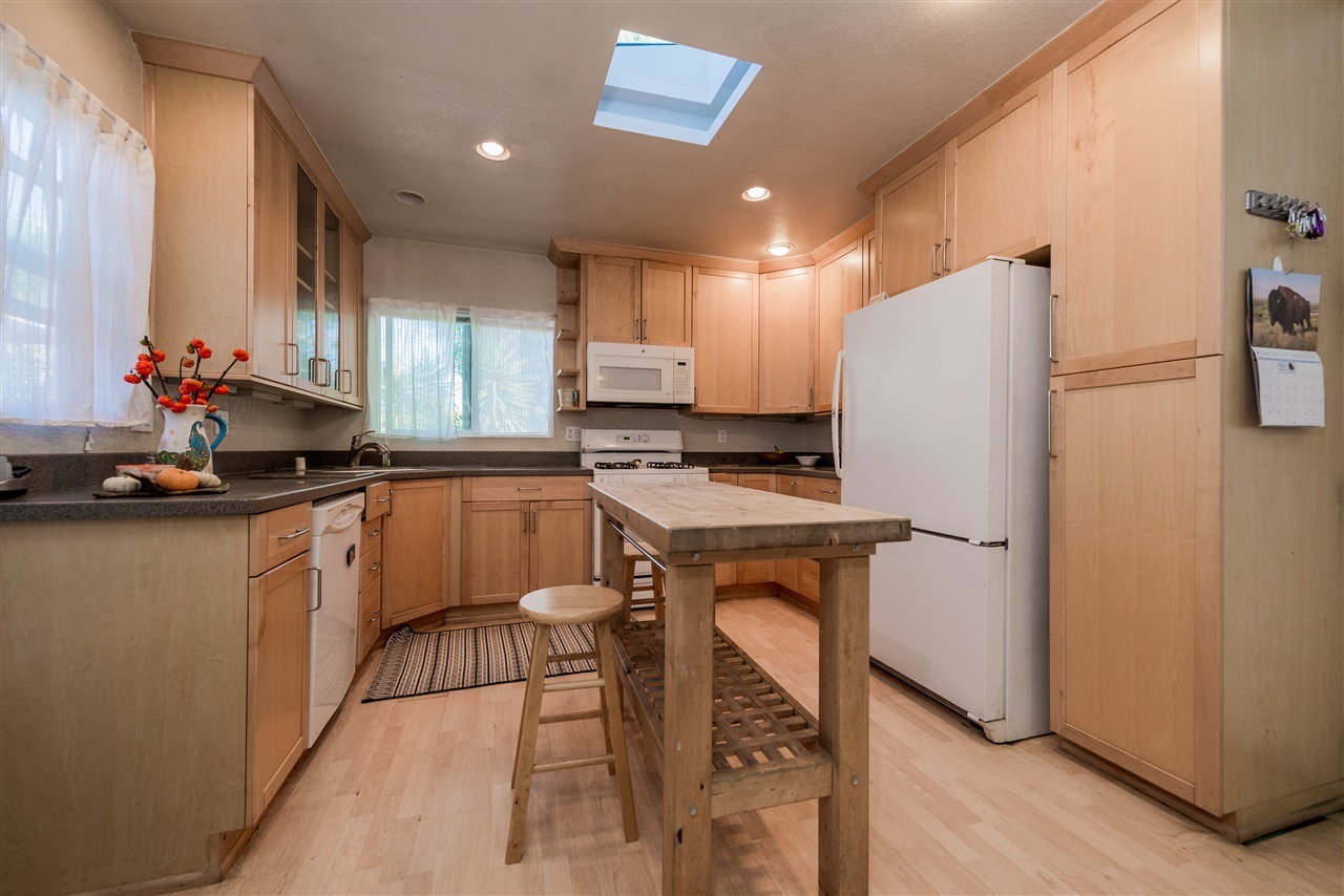3040 Highlands Way Spring Valley, CA 91977 - Photo 10 of 25