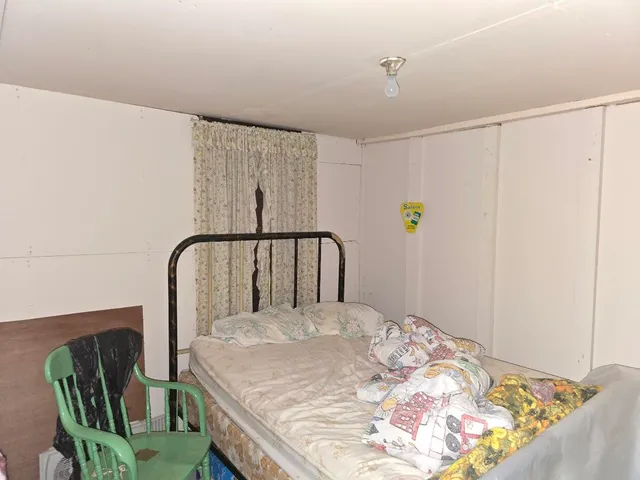 $189,900 | 107 Grant Road, Island Falls, ME 04747