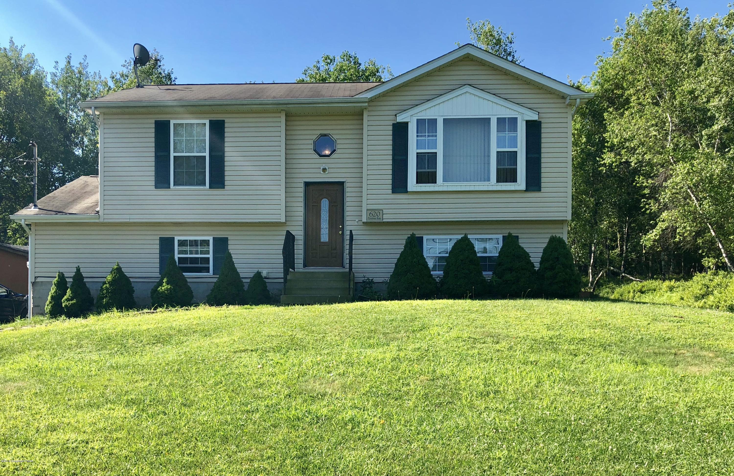 620 Mountain Road Albrightsville, PA 18210 - Photo 3 of 22 F0E6DD52-3691-40FA-BE1E-3CFB3116A261