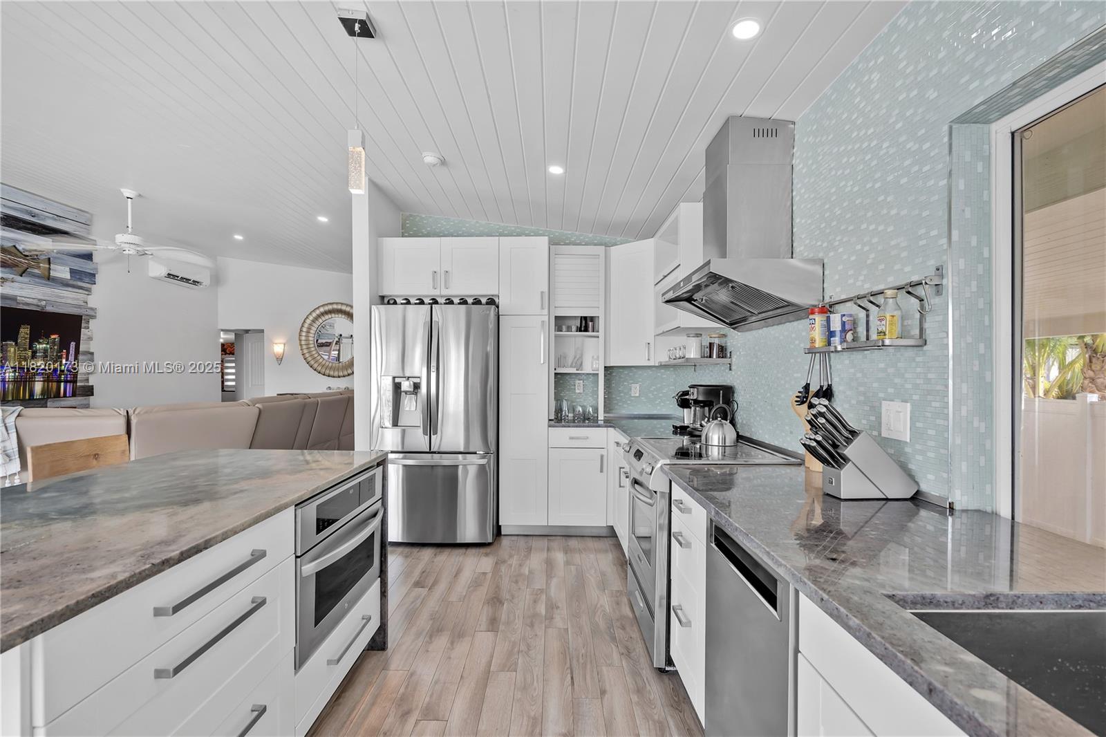 250 Lower Matecumbe Road Key Largo, FL 33037 - Photo 36 of 72