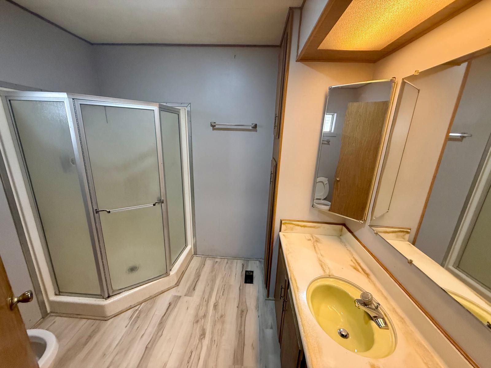 32420 Sonoma Circle Thousand Palms, CA 92276 - Photo 6 of 17 WhatsApp Image 2025-03-20 at 3.24.43 PM(