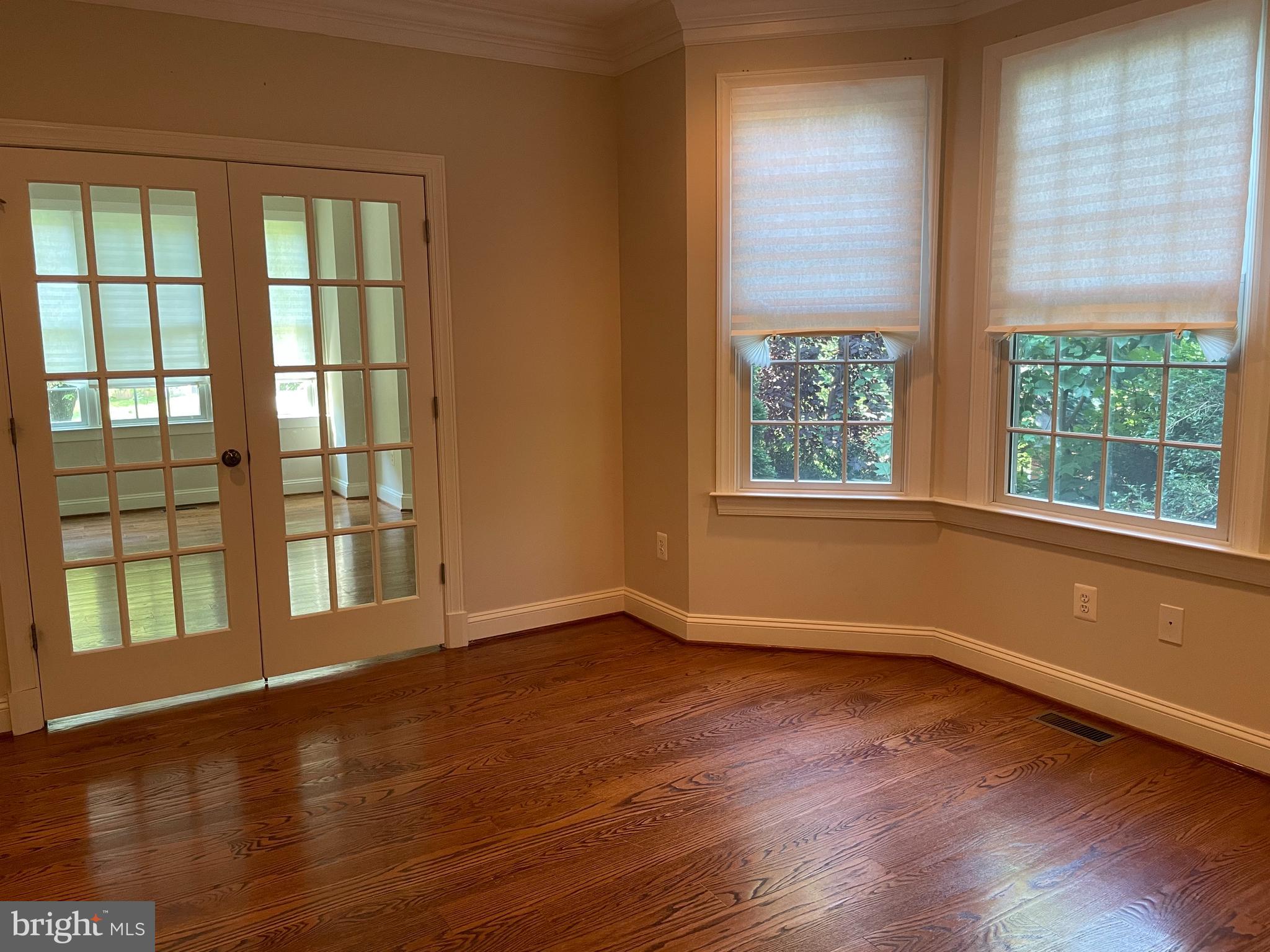 6929 Winterberry Lane Bethesda, MD 20817 - Photo 8 of 14 Office