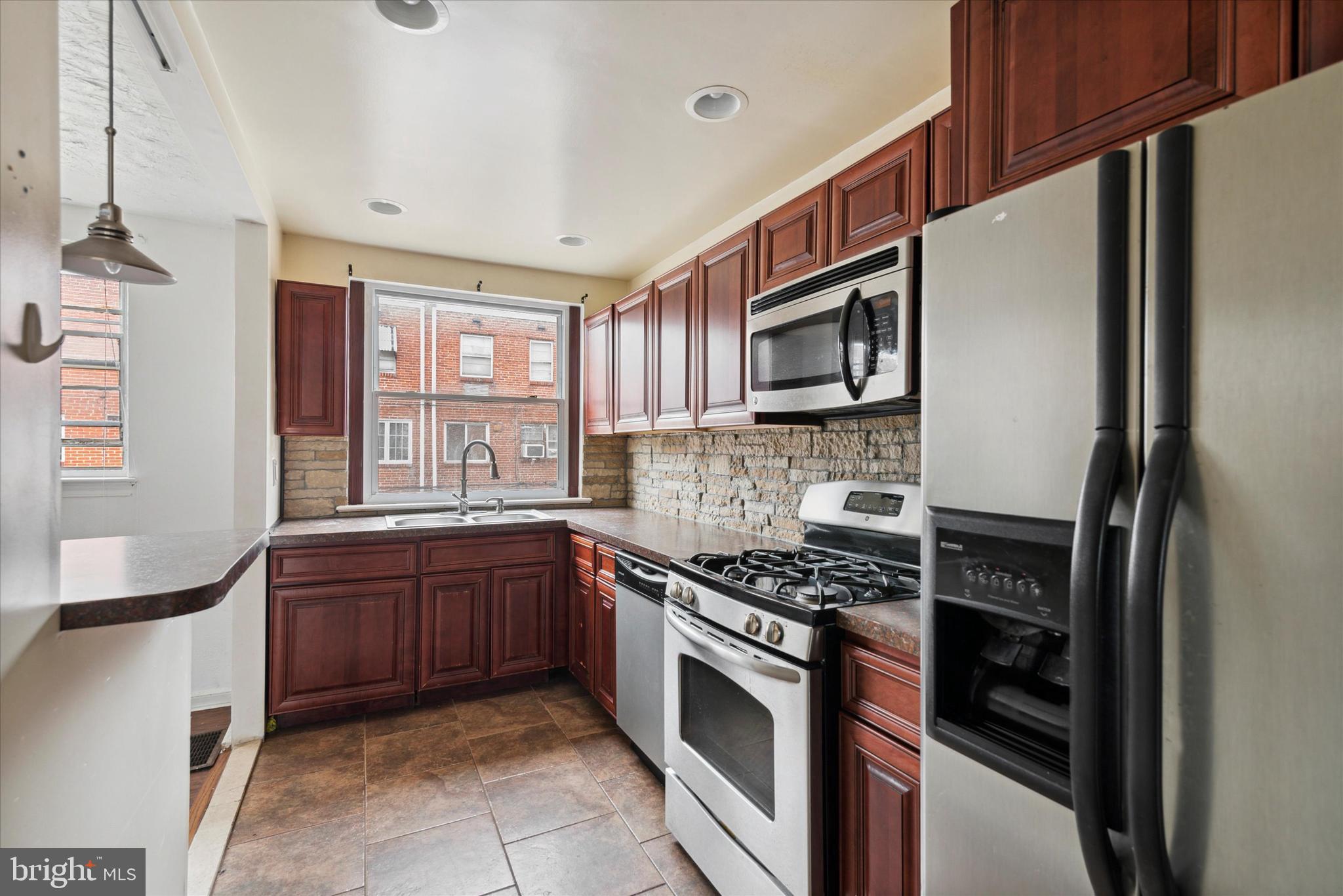 8538 Provident Road Philadelphia, PA 19150 - Photo 9 of 16 Gallery Image 9