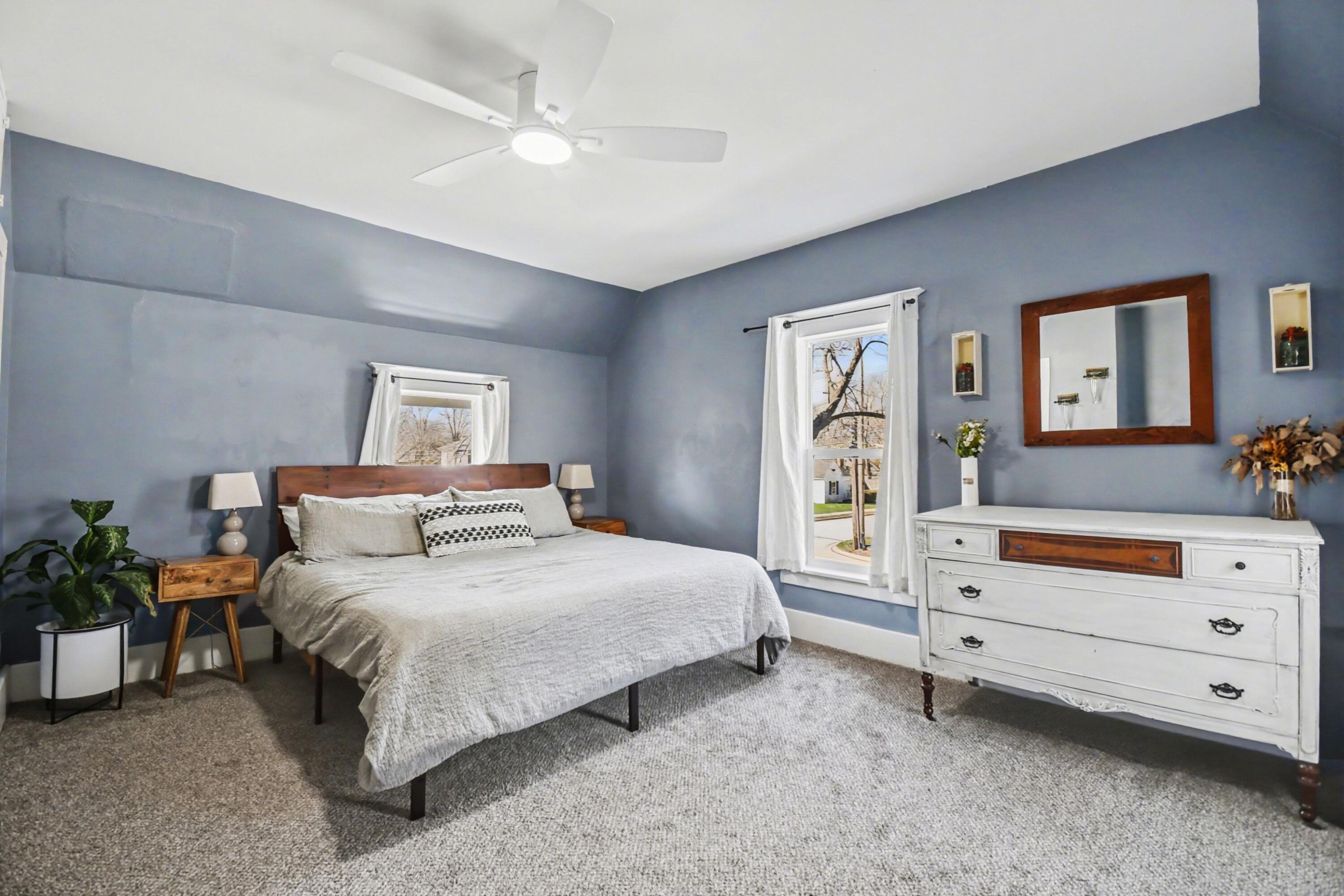 207 South Locust Street Wayland, MI 49348 - Photo 16 of 30 016_file_9390