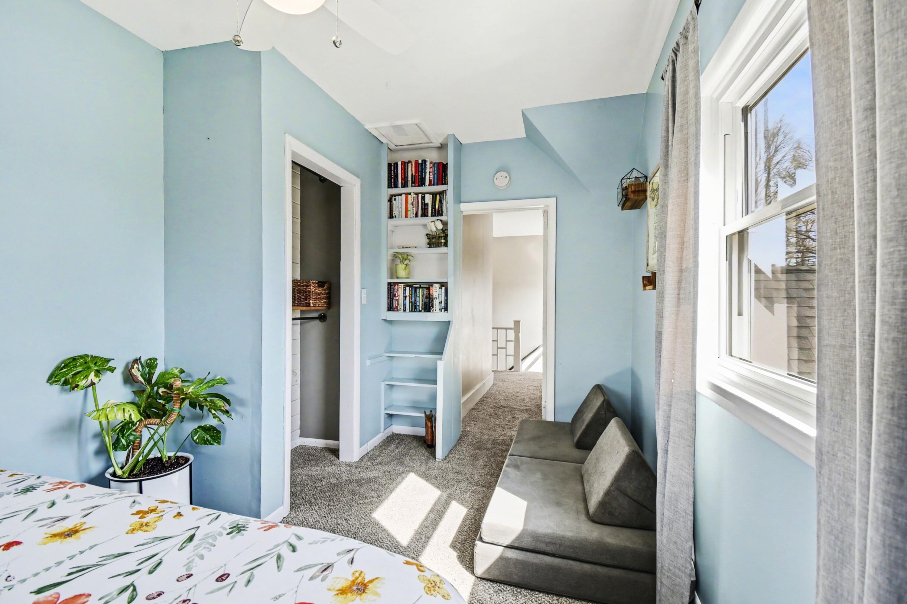 207 South Locust Street Wayland, MI 49348 - Photo 18 of 30 019_file_1393