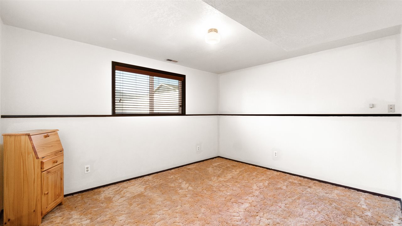 5417 North Evergreen Road Spokane Valley, WA 99216 - Photo 13 of 20 Gallery Image 13