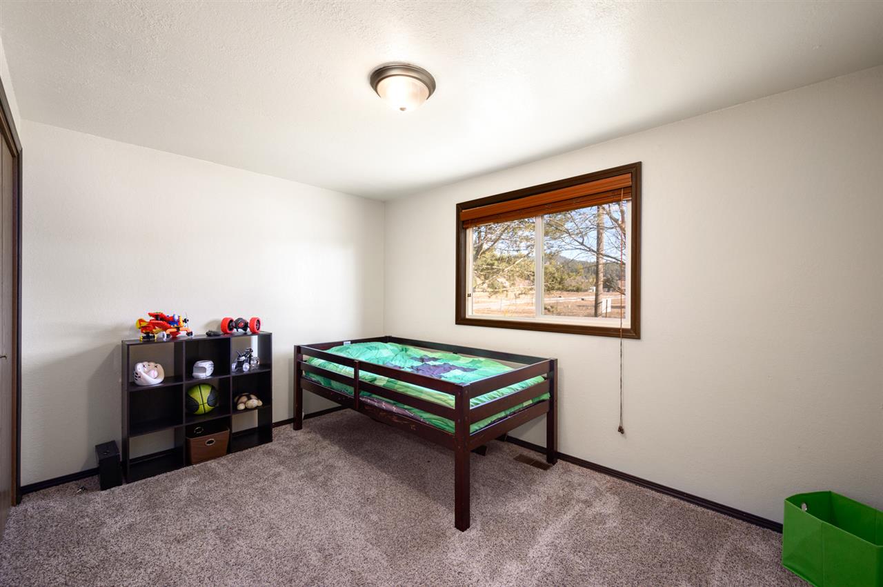 5417 North Evergreen Road Spokane Valley, WA 99216 - Photo 9 of 20 Gallery Image 9