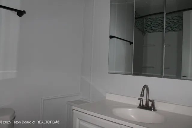 $150,000 | 7 North Schmid Drive, La Barge, WY 83123