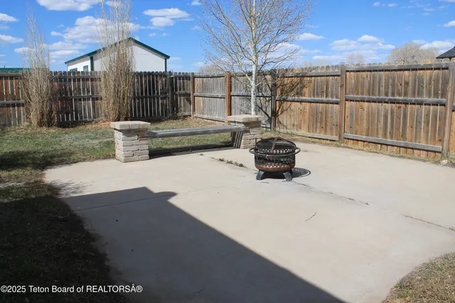 $150,000 | 7 North Schmid Drive, La Barge, WY 83123