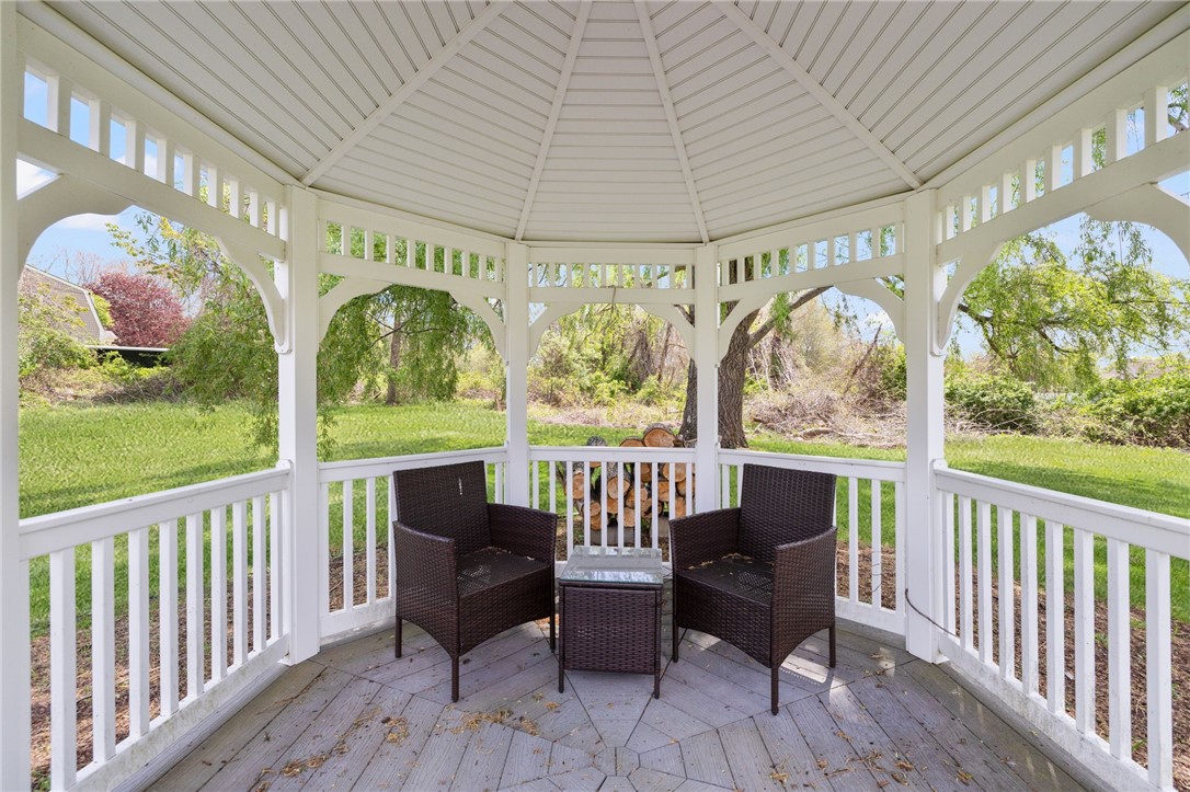 6 Country Road Warren, RI 02885 - Photo 43 of 50