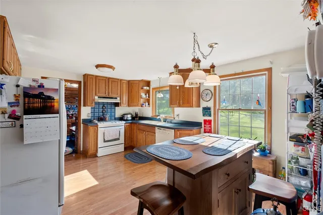 $352,000 | 2790 Ross Drive, Brutus, NY 13166