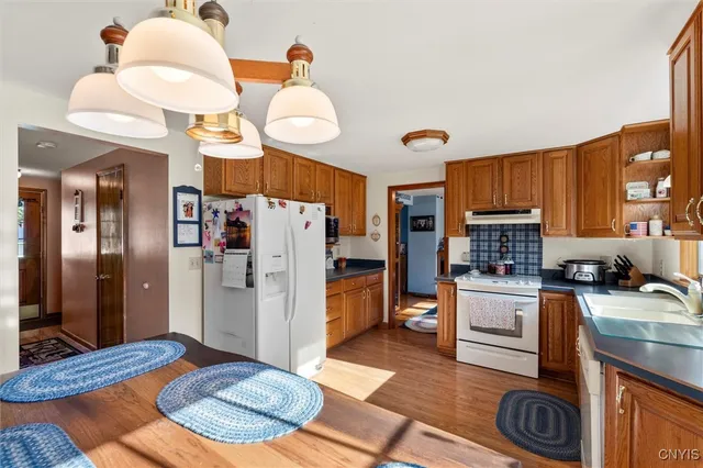 $352,000 | 2790 Ross Drive, Brutus, NY 13166