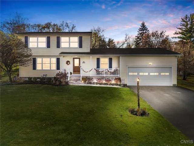 $352,000 | 2790 Ross Drive, Brutus, NY 13166