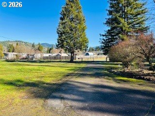 76248 Garden Road Oakridge, OR 97463 - Photo 6 of 35