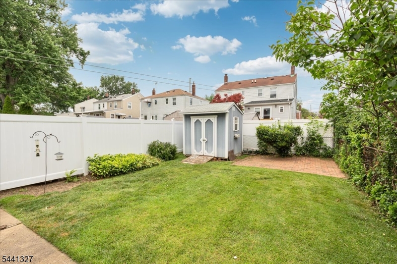 23 Myrtle Street Cranford, NJ 07016 - Photo 11 of 15