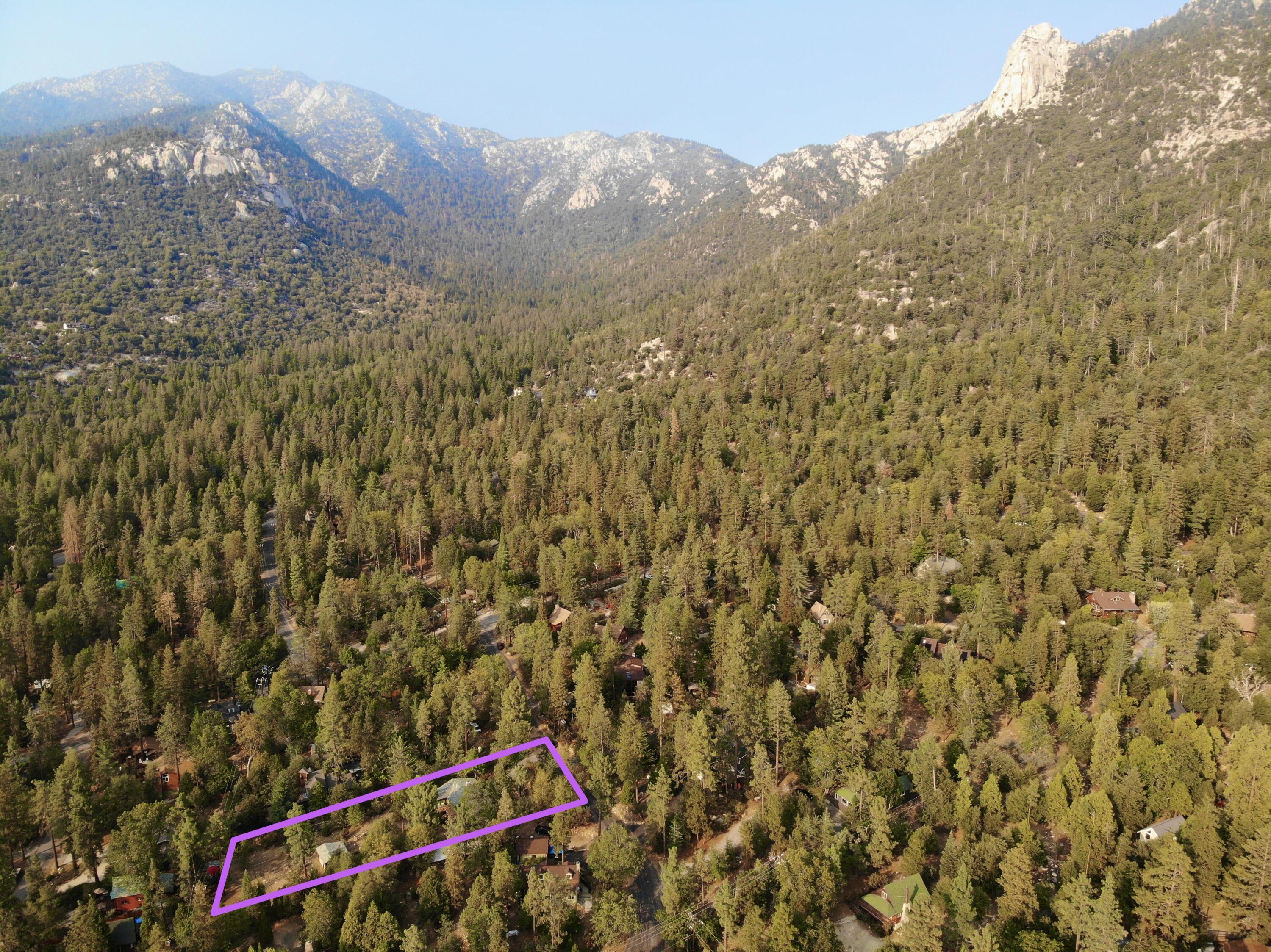 25465 Seneca Road Idyllwild, CA 92549 - Photo 37 of 38 a view of a city with lush green forest