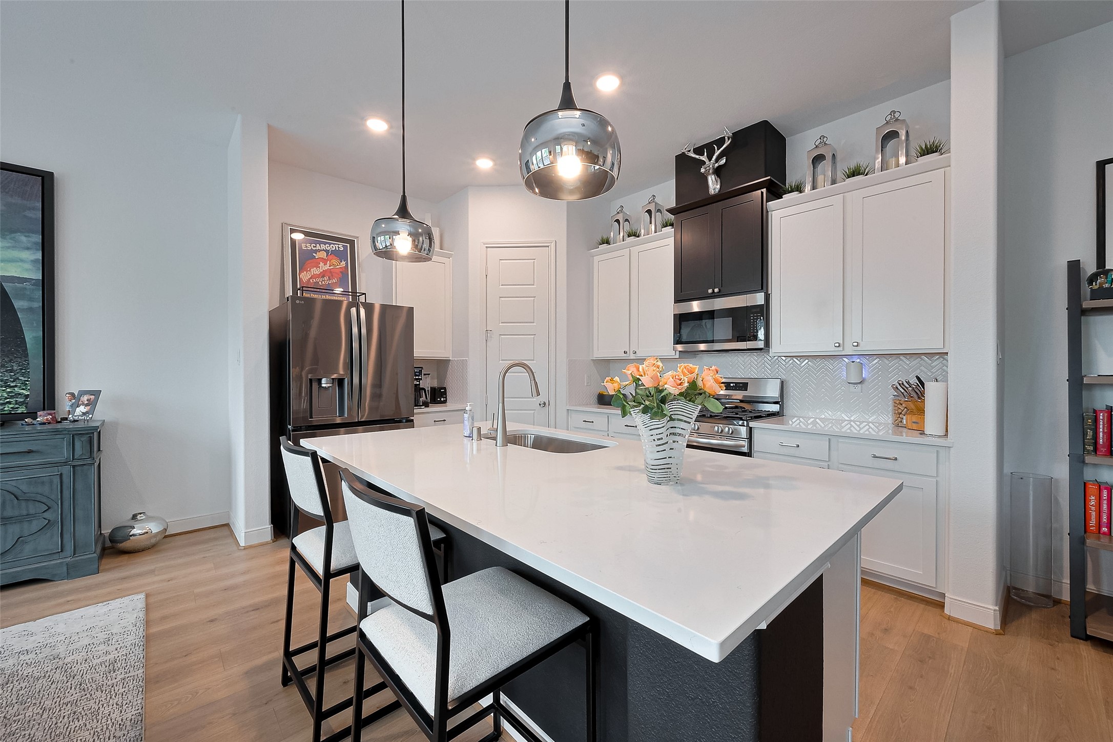 1615 Regents Gate Road Houston, TX 77080 - Photo 13 of 50