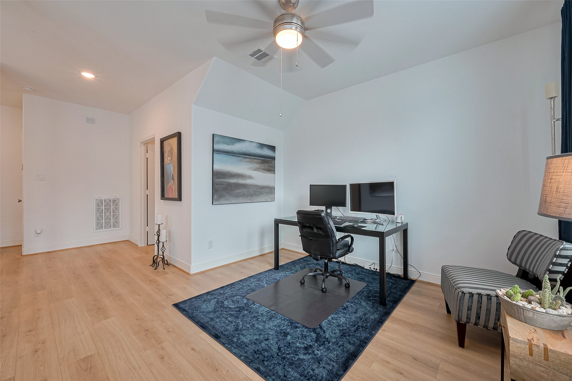 1615 Regents Gate Road Houston, TX 77080 - Photo 30 of 50