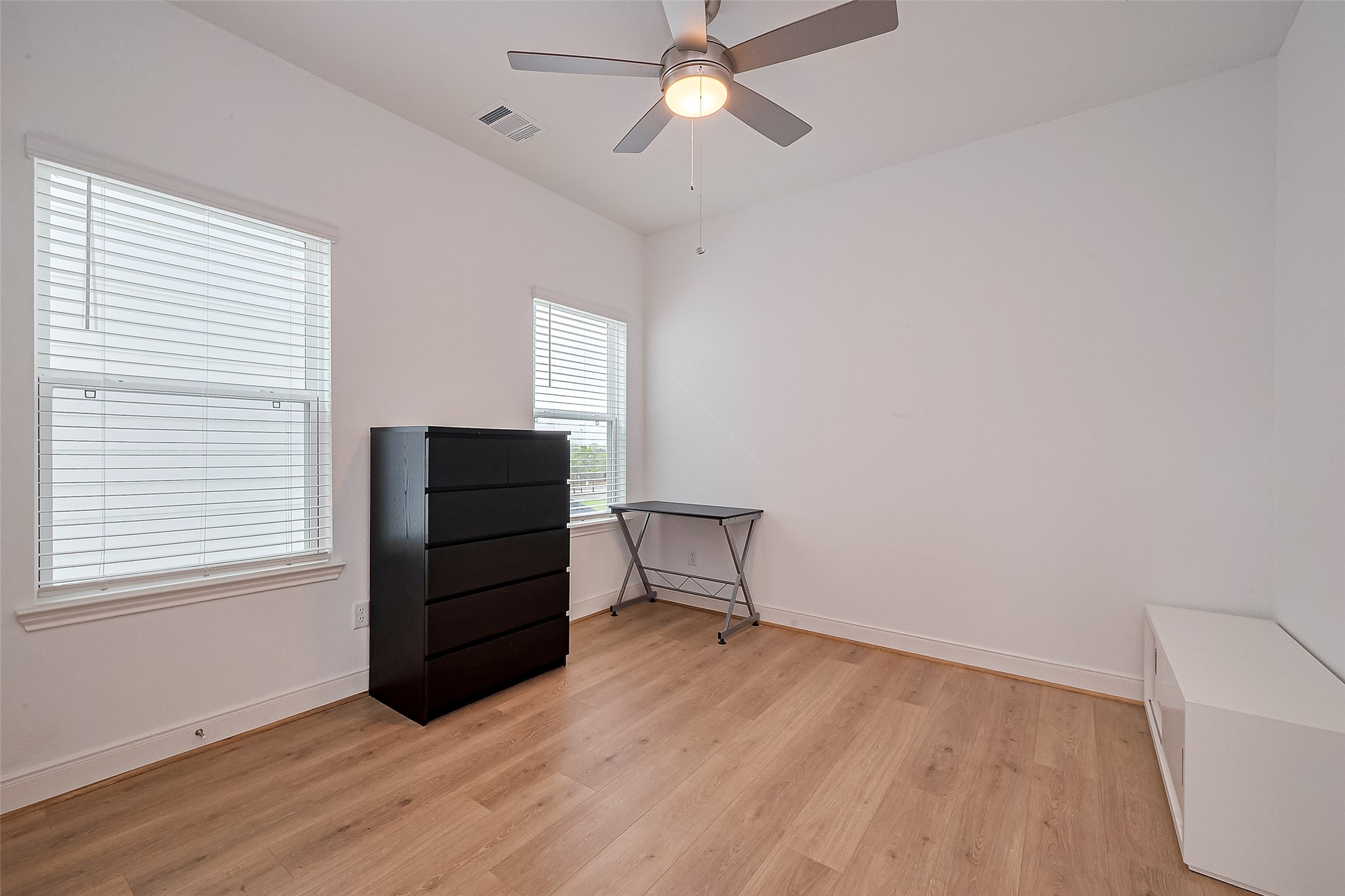 1615 Regents Gate Road Houston, TX 77080 - Photo 34 of 50