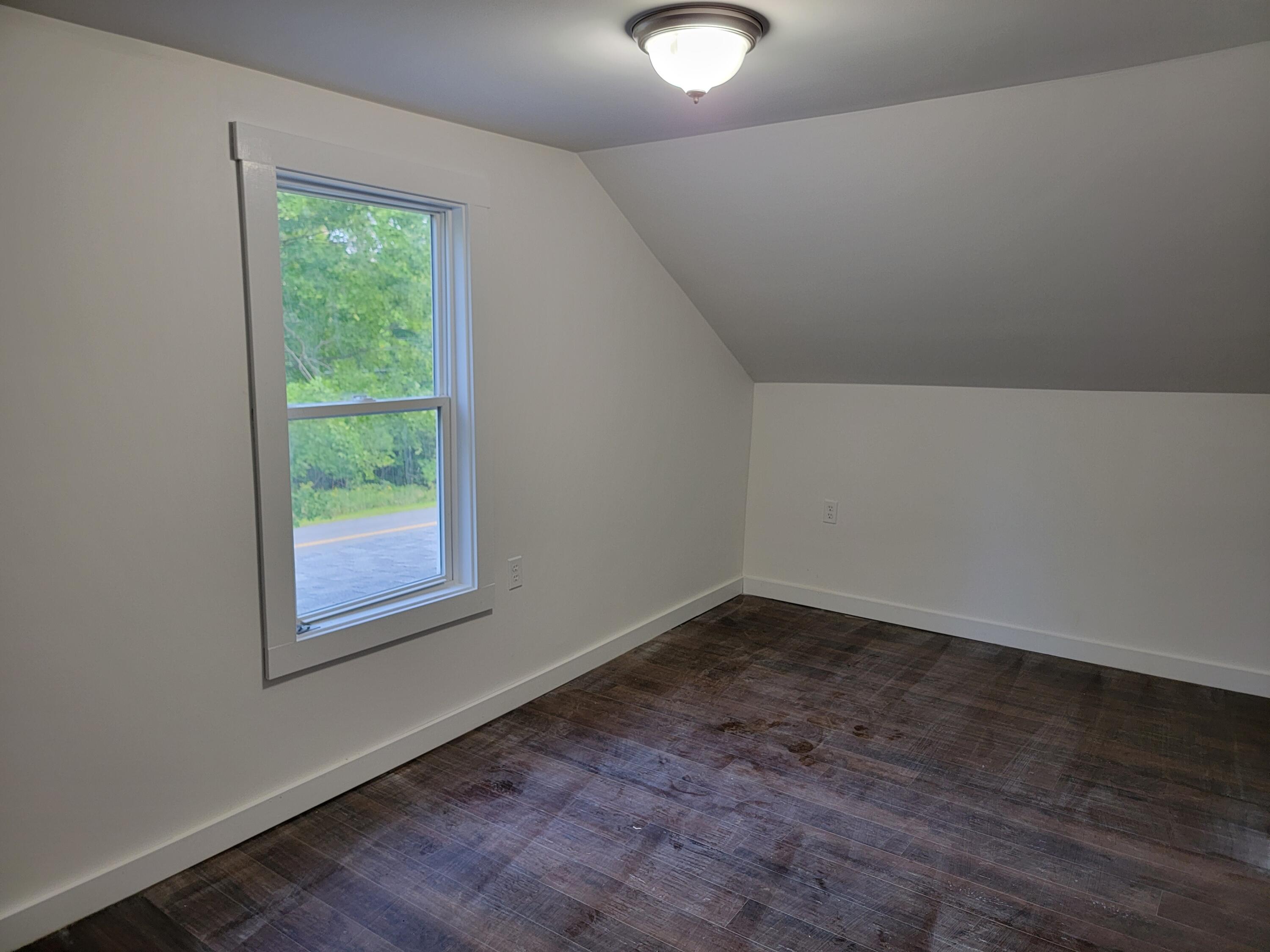 346 Middle Street Farmington, ME 04938 - Photo 29 of 40 346 Middle St