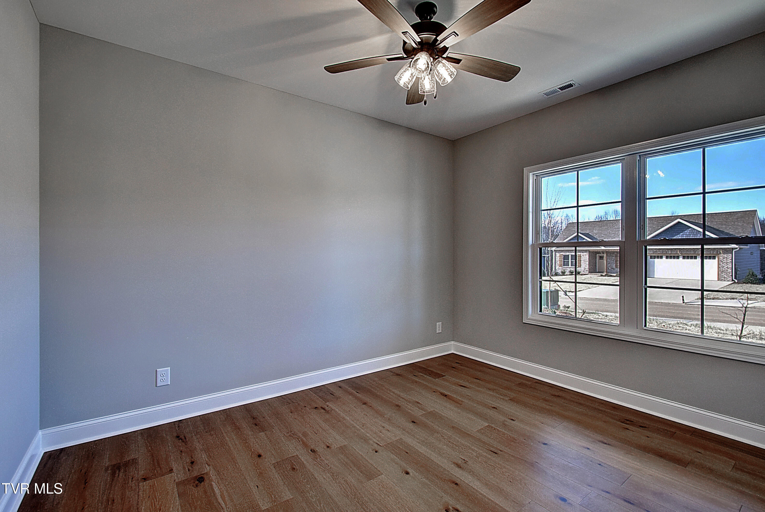 273 Ruby Rose Ridge Jonesborough, TN 37659 - Photo 27 of 30 DSC_0493And8more