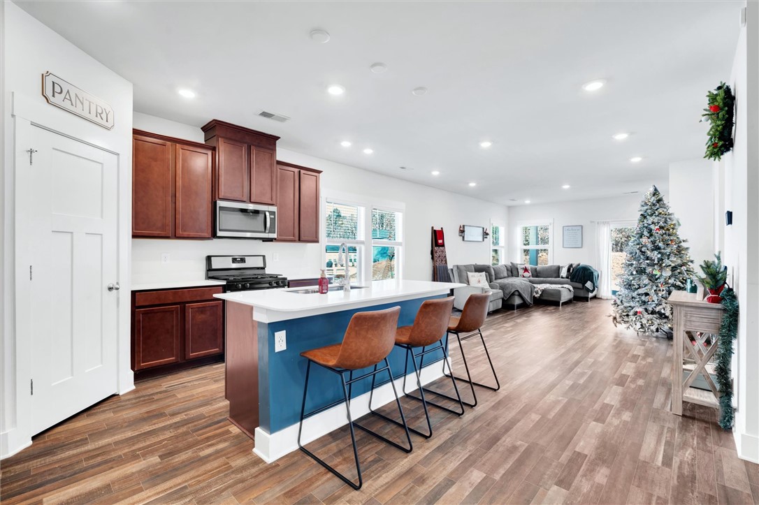 136 Walking Stick Way Pelzer, SC 29669 - Photo 6 of 25