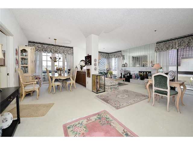 5845 Friars Road, Unit 1403 San Diego, CA 92110 - Photo 3 of 12