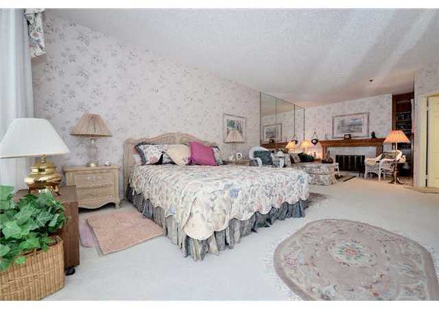 5845 Friars Road, Unit 1403 San Diego, CA 92110 - Photo 5 of 12