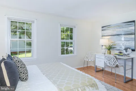 $370,000 | 20528 Strath Haven Drive, Gaithersburg, MD 20886