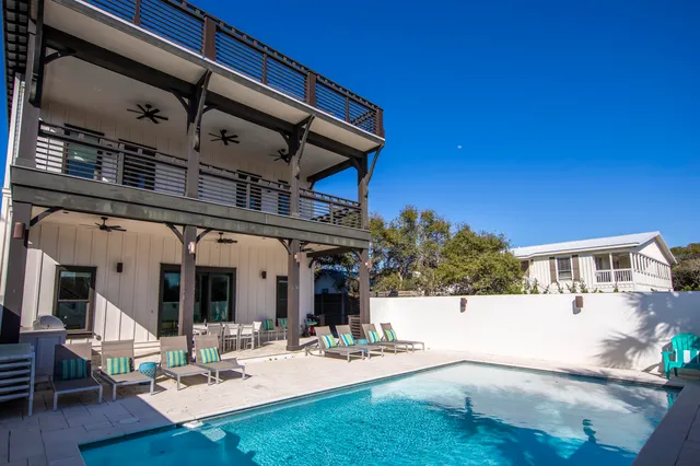 a outdoor view with a sitting space