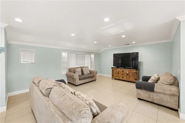 $900,000 | 12738 Gurley Avenue, Downey, CA 90242