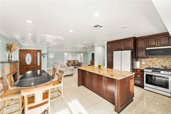 $900,000 | 12738 Gurley Avenue, Downey, CA 90242