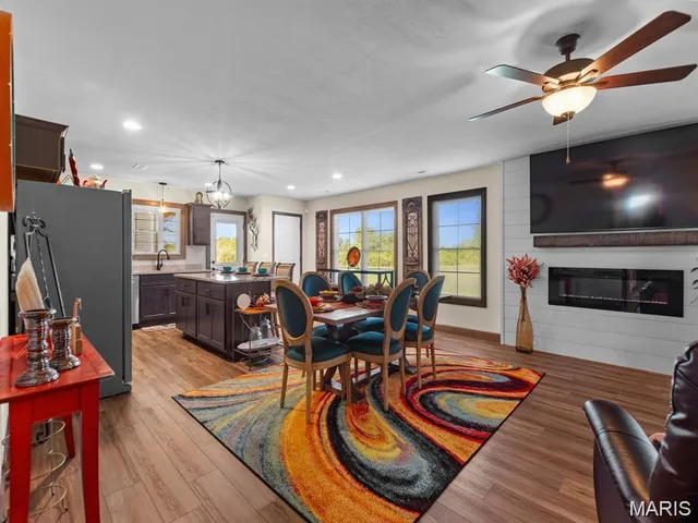 $2,800 | 3713 Justine Drive, Granite City, IL 62040