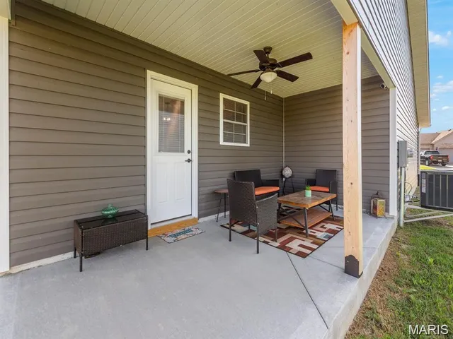 $2,800 | 3713 Justine Drive, Granite City, IL 62040