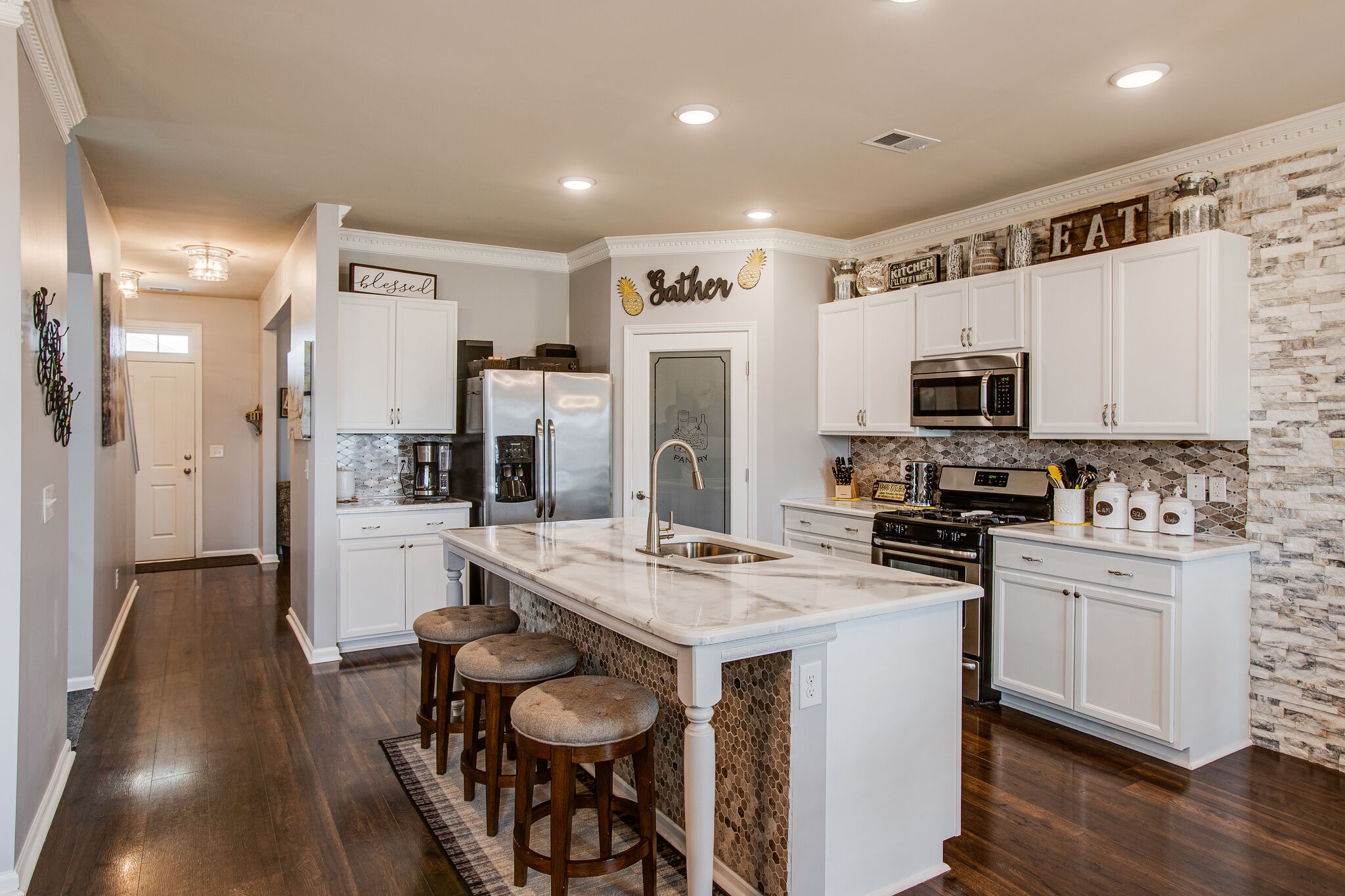 660 Prominence Road Columbia, TN 38401 - Photo 4 of 27 Gallery Image 4