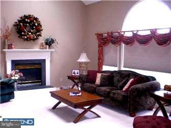 25 Woodside Farm Road Garnet Valley, PA 19060 - Photo 7 of 12 Family Room