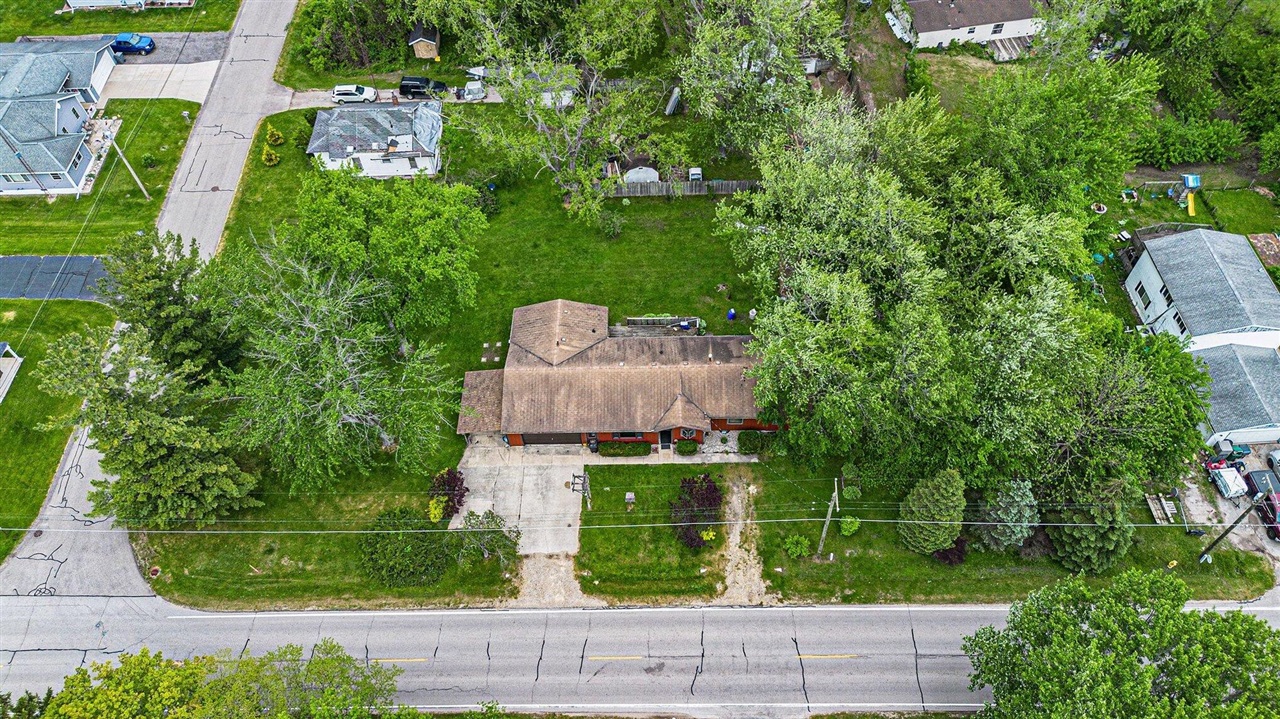 8223 Forest Beach Road Watervliet, MI 49098 - Photo 17 of 20