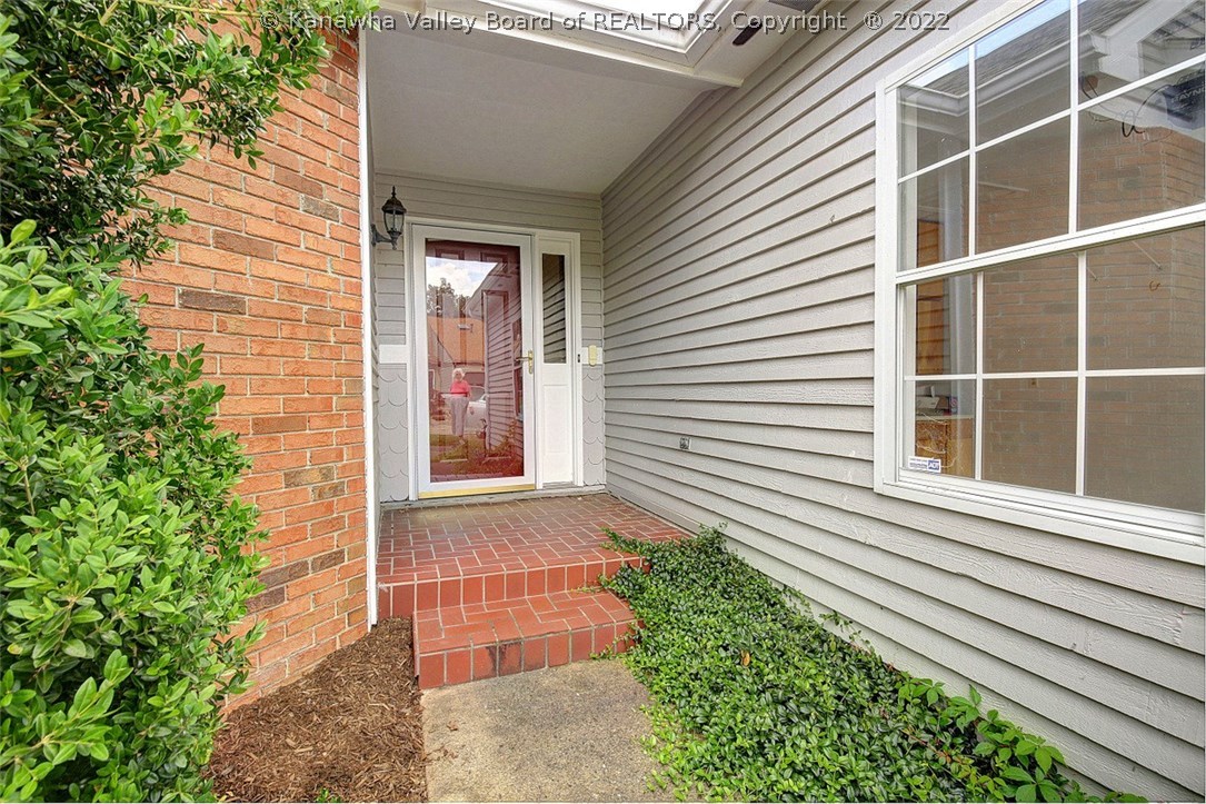 200 Flintlock Road Charleston, WV 25314 - Photo 4 of 37 Gallery Image 4