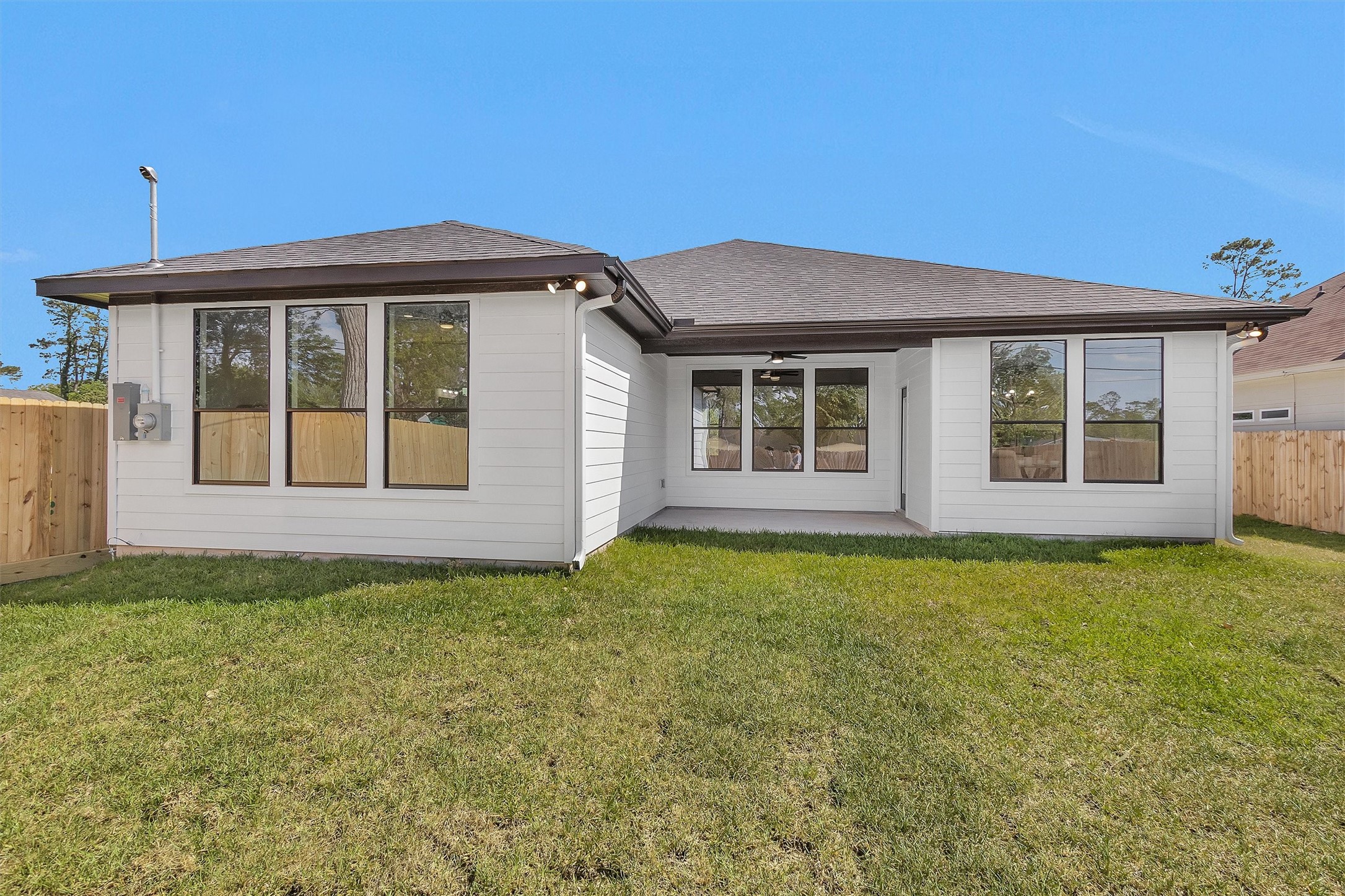 6334 Roughlock Street Houston, TX 77016 - Photo 23 of 24 a house view with a garden space