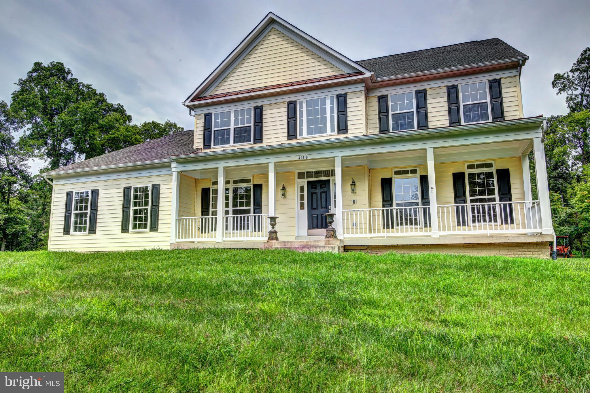 44118 Spinks Ferry Road Leesburg, VA 20176 - Photo 2 of 30 Exterior (Front)