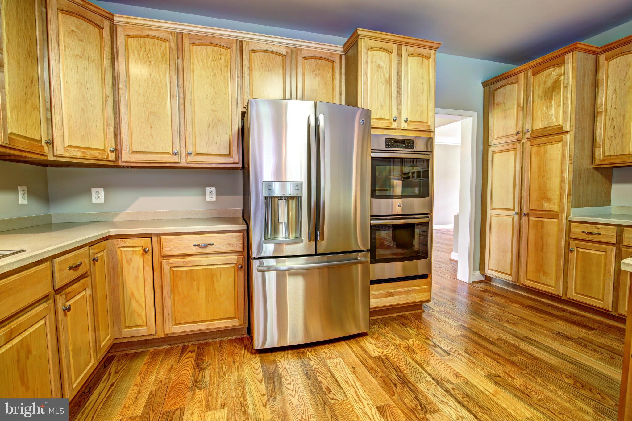 44118 Spinks Ferry Road Leesburg, VA 20176 - Photo 18 of 30 Kitchen