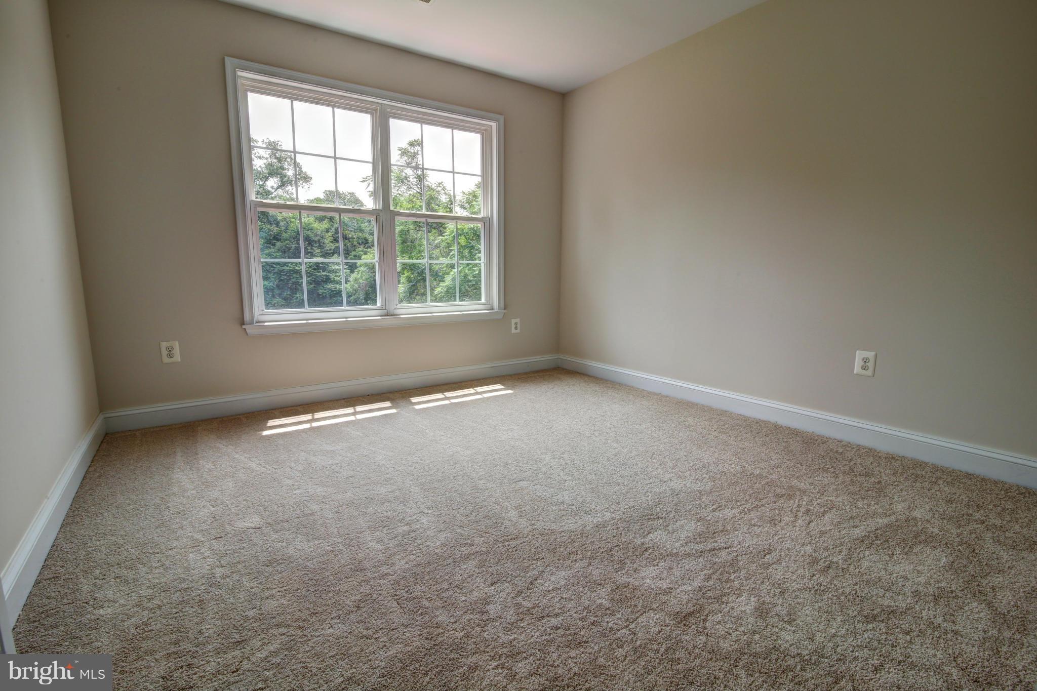 44118 Spinks Ferry Road Leesburg, VA 20176 - Photo 24 of 30 Bedroom3