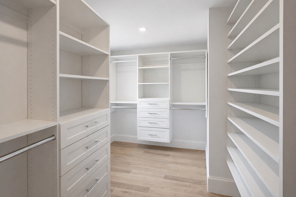 66 Pleasant Street, Unit 2 Marblehead, MA 01945 - Photo 16 of 17