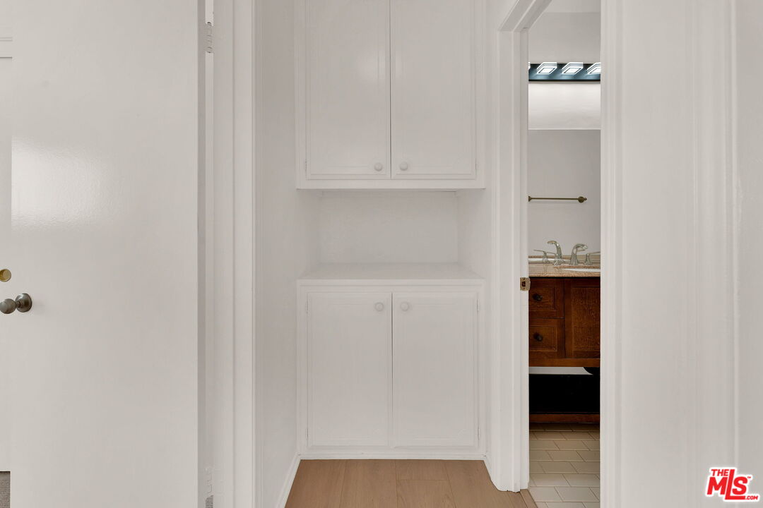 1424 Amherst Avenue, Unit 207 Los Angeles, CA 90025 - Photo 24 of 28