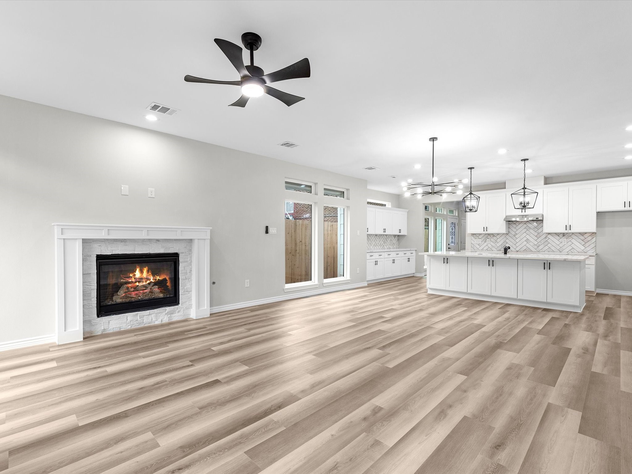 1319 West Bell Street Houston, TX 77019 - Photo 9 of 50