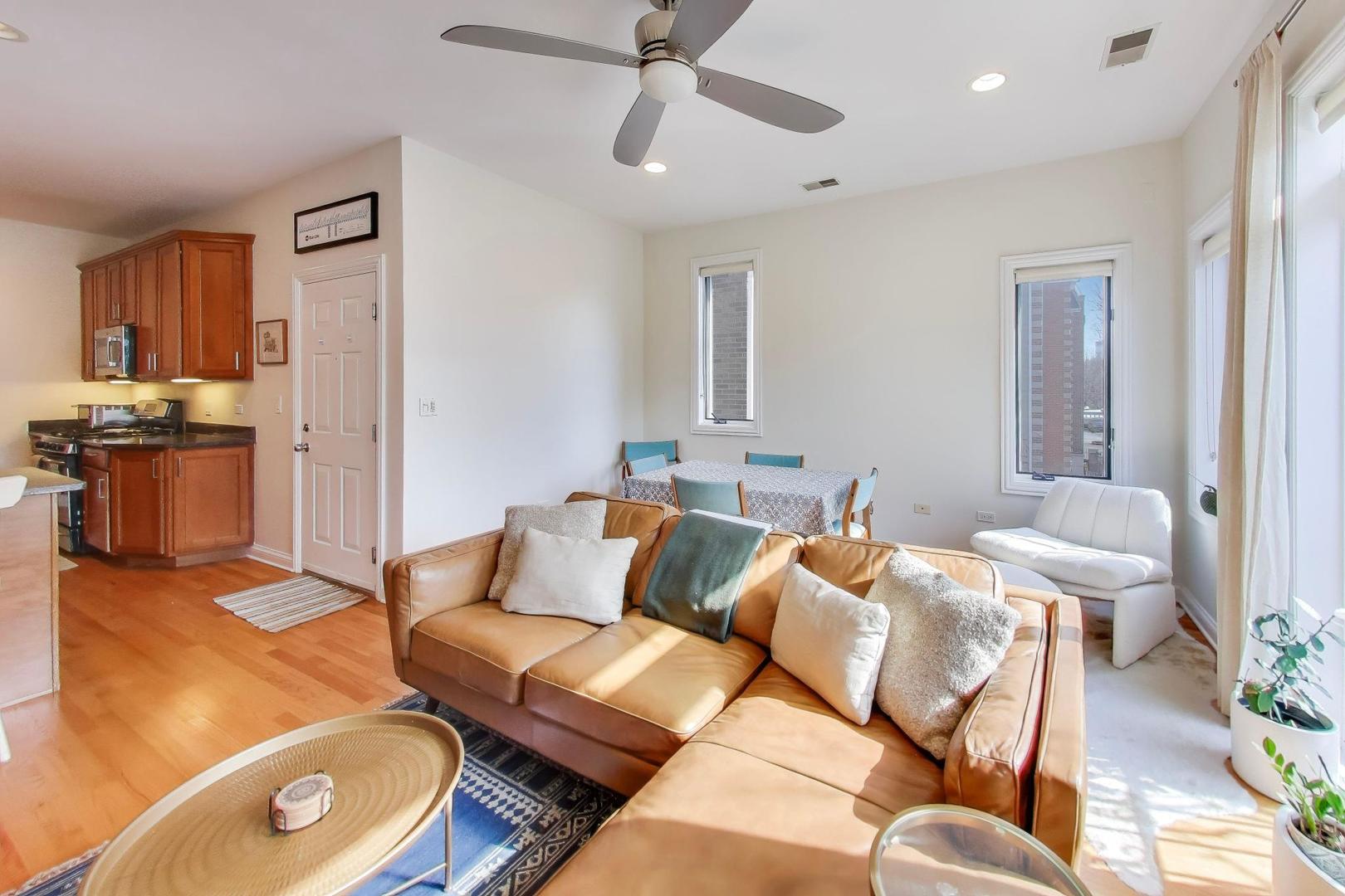 1442 West Cortez Street, Unit 2 Chicago, IL 60642 - Photo 5 of 24