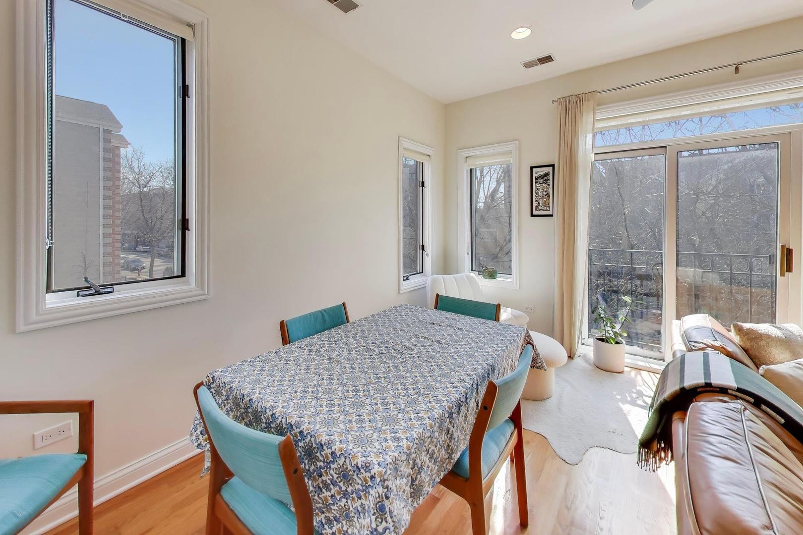 1442 West Cortez Street, Unit 2 Chicago, IL 60642 - Photo 6 of 24