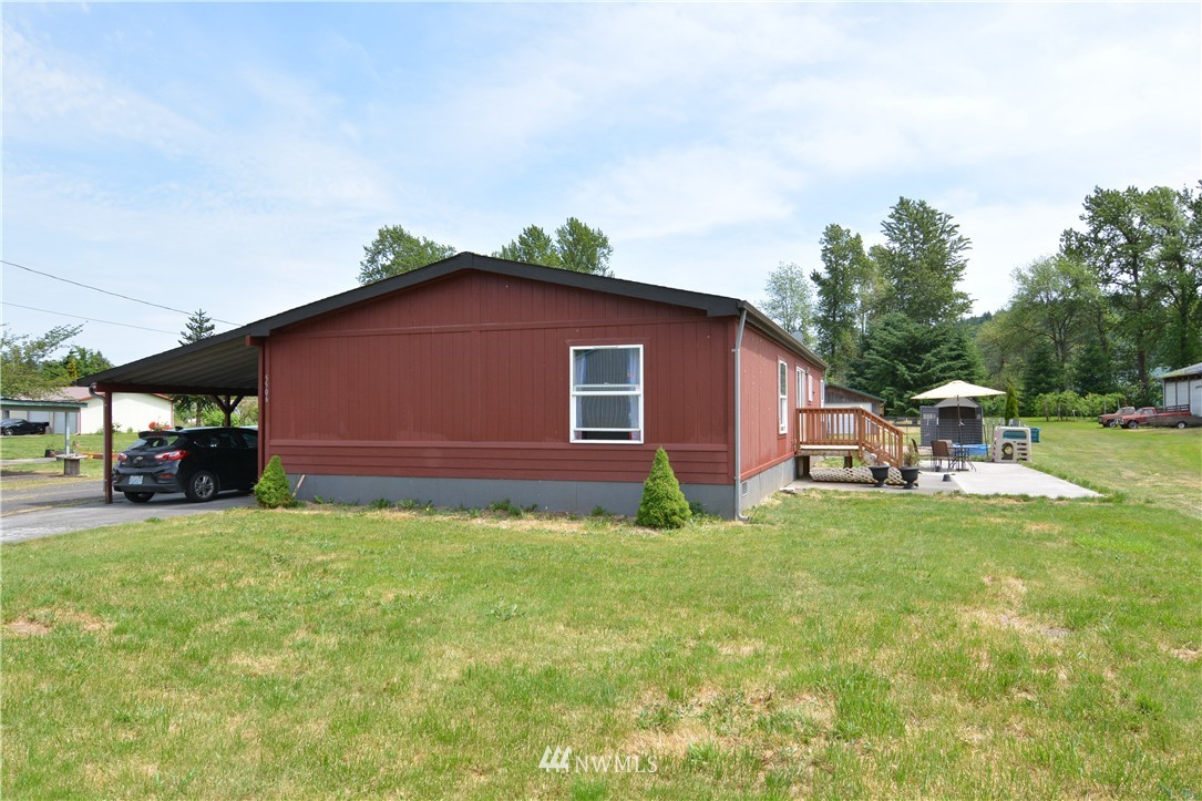 5506 Mt Solo Road Longview, WA 98632 - Photo 3 of 25