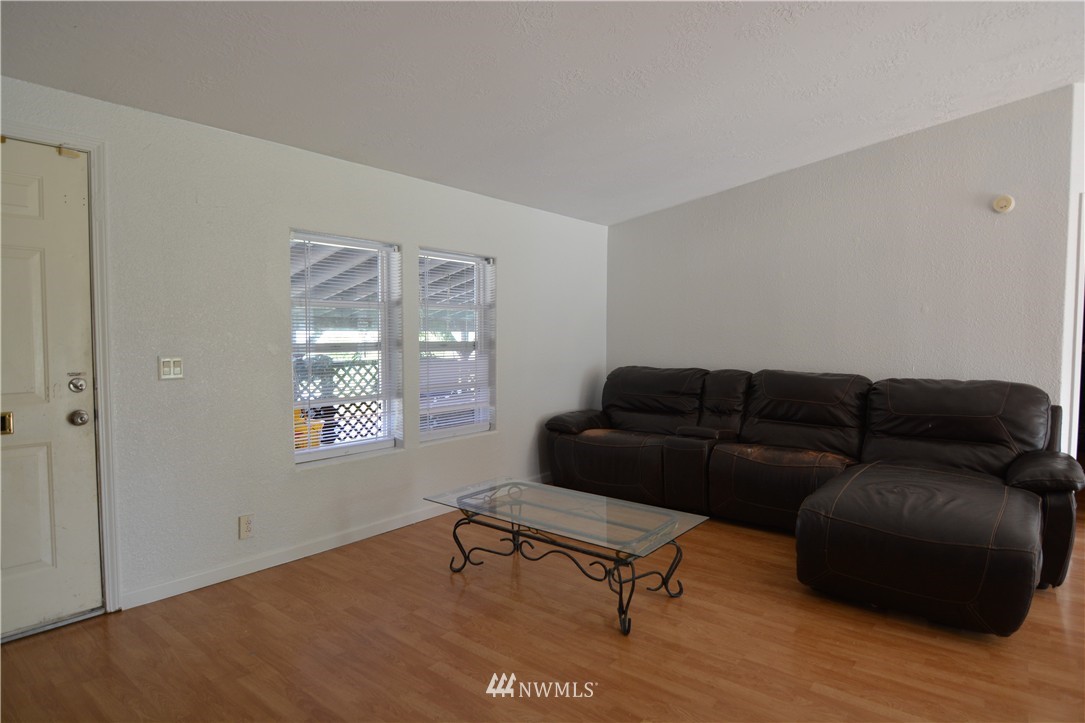 5506 Mt Solo Road Longview, WA 98632 - Photo 5 of 25