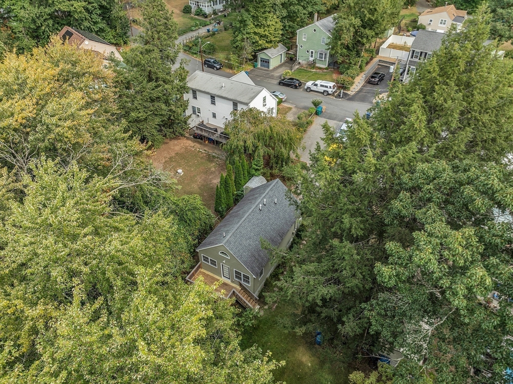 43 B Ossamequin Road Billerica, MA 01821 - Photo 25 of 38 Gallery Image 25